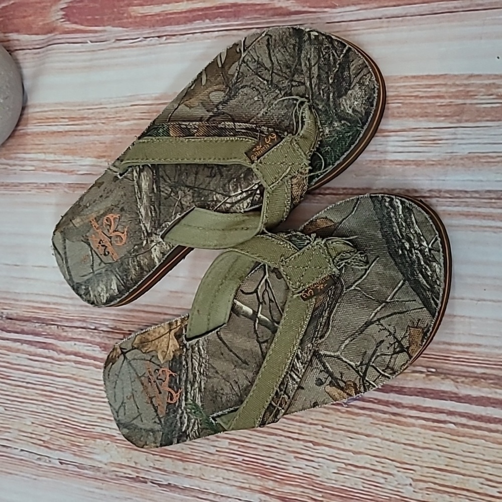 Realtree Camoflauge Flip Flops